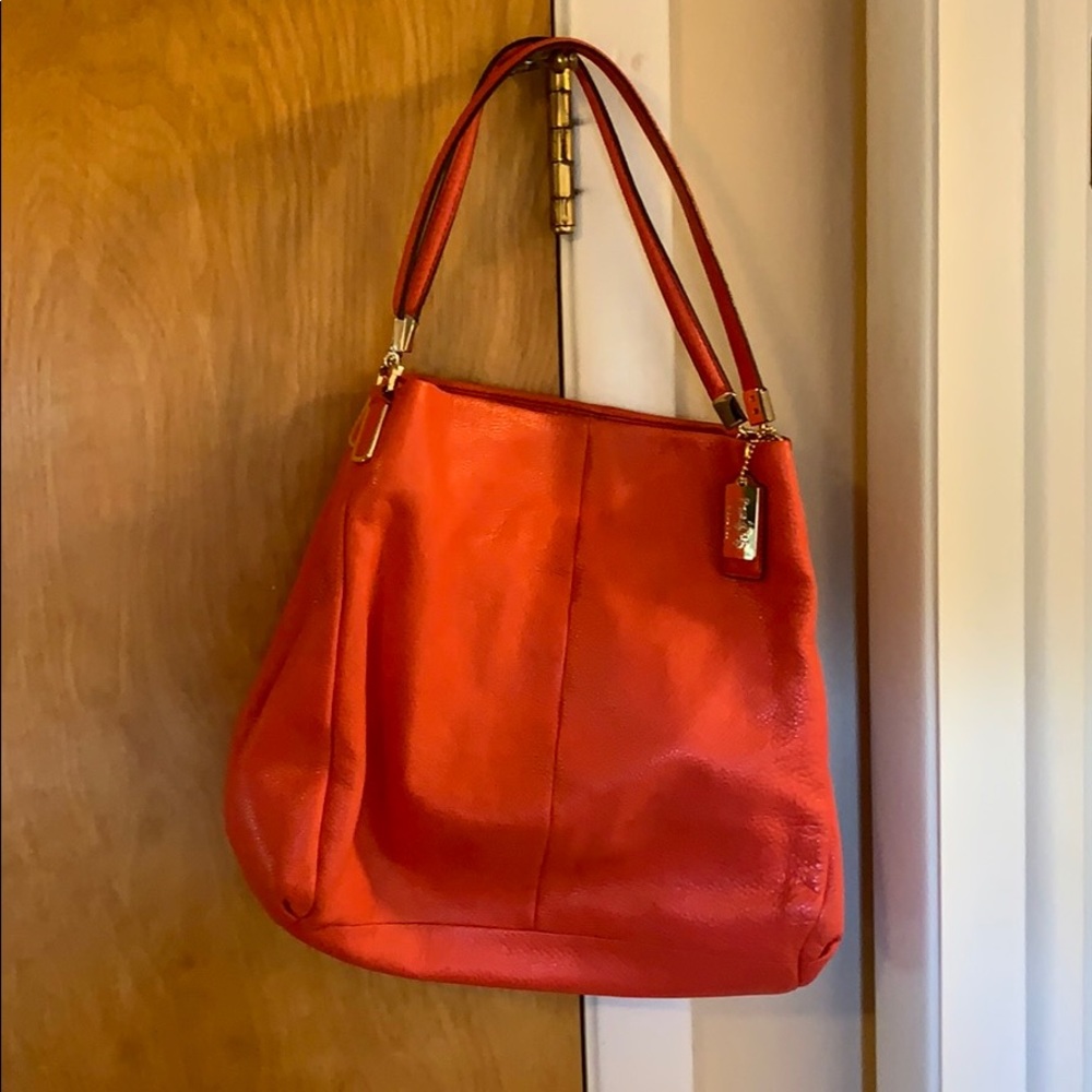 Coach leather shoulder bag